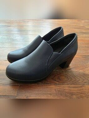 Dream Pairs Navy Black Slip-On Block Heel Pumps